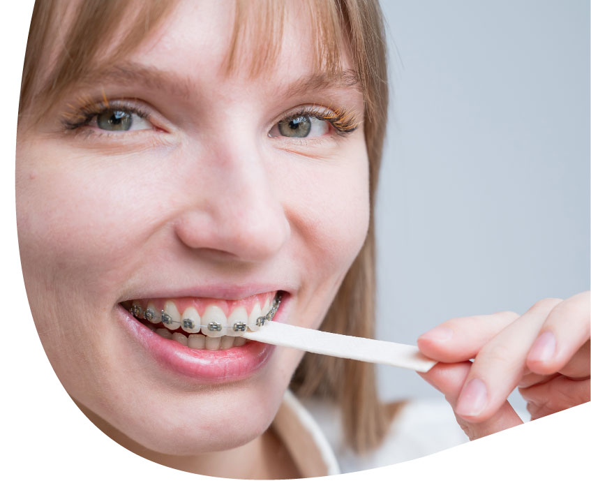 כיצד בעיות חניכיים משפיעות על בלוטות הטעם שלכם