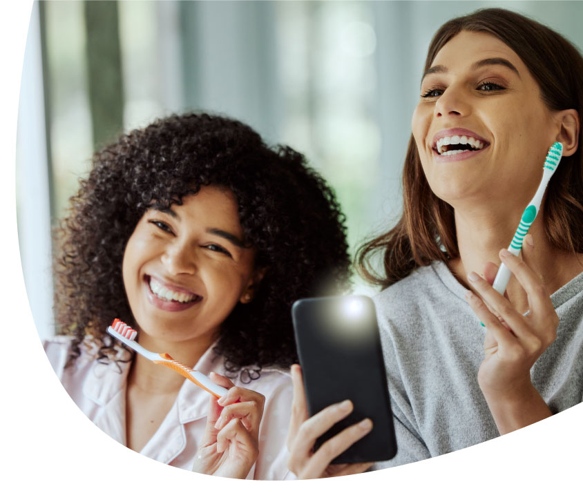 דלקת חניכיים: תסמינים, גורמים וטיפולים